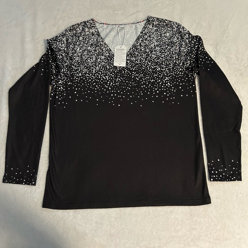 Women Black Long Sleeve V-Neck Shirt - Size L